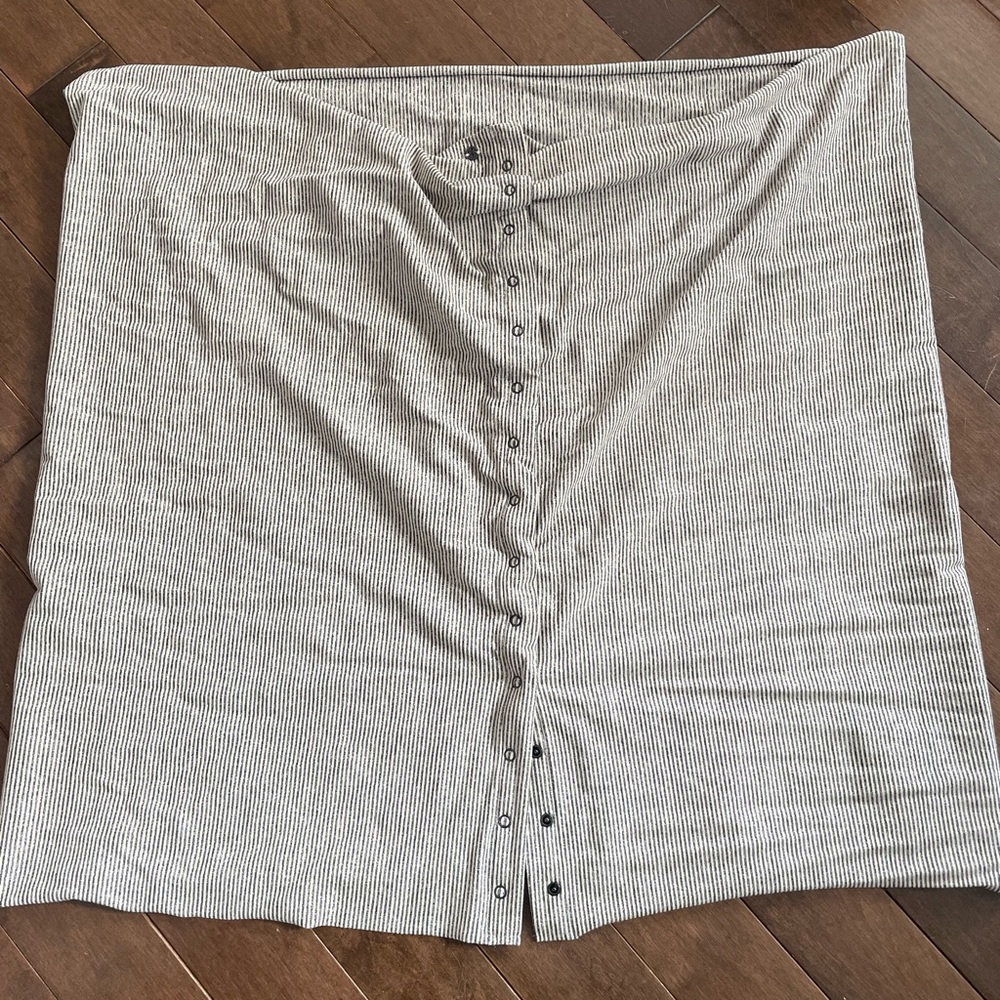 Lululemon large snap up neck scarf